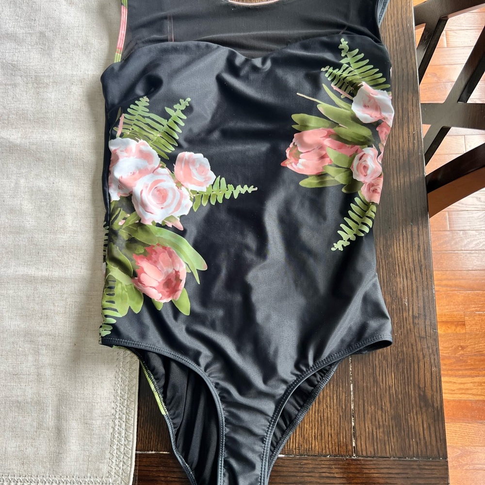 Albion Maria, NWOT